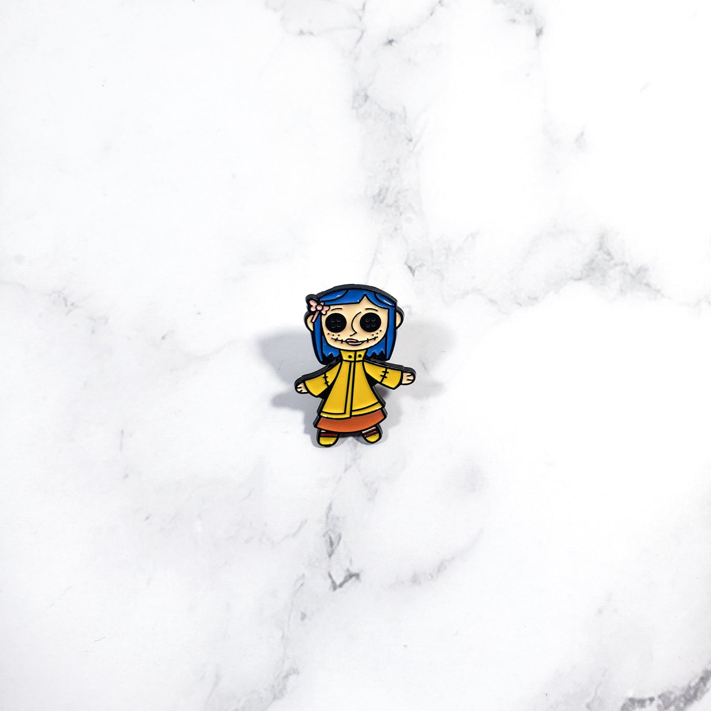 Pin -Coraline y la puerta secreta- Ver. 2