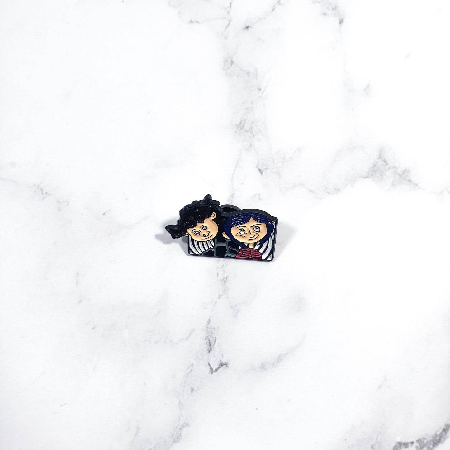 Pin -Coraline y la puerta secreta- Ver. 2