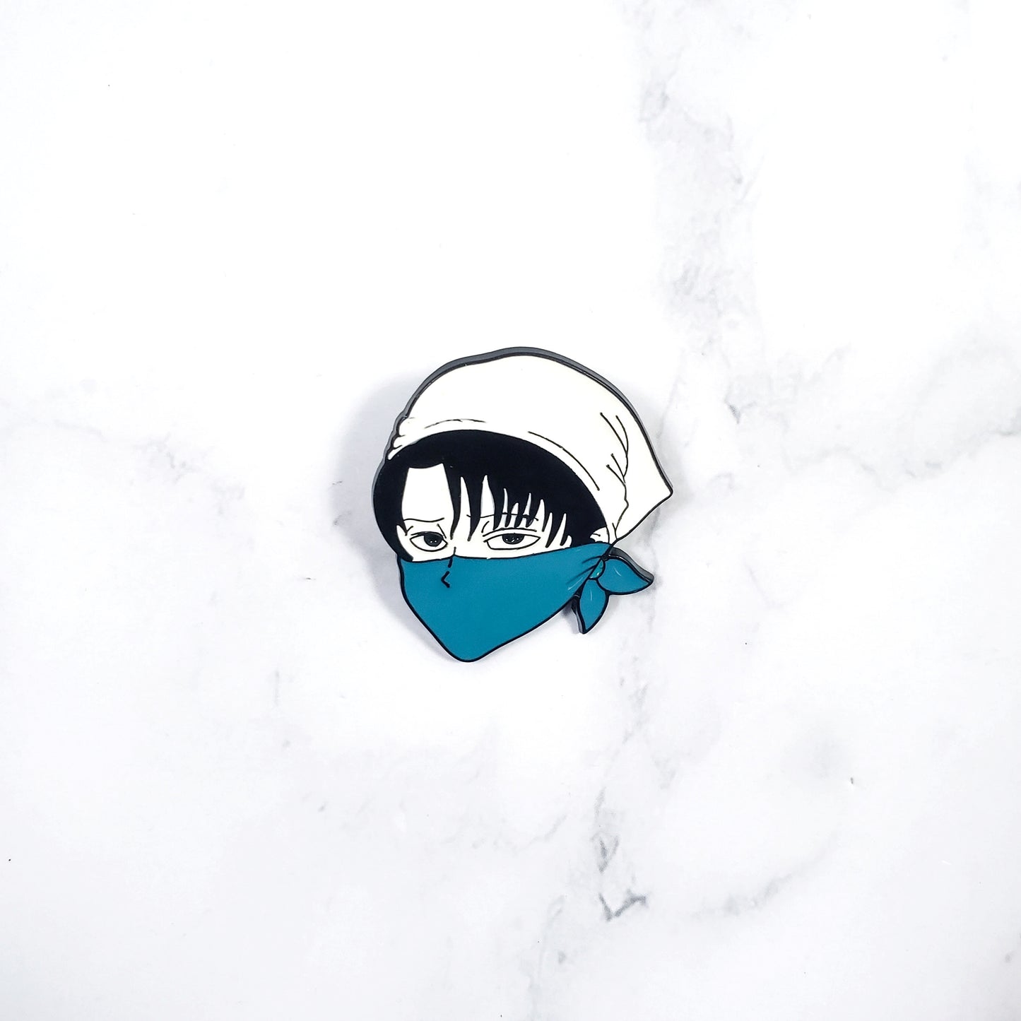 Pin Levi Cleaning -Shingeki no Kyojin-