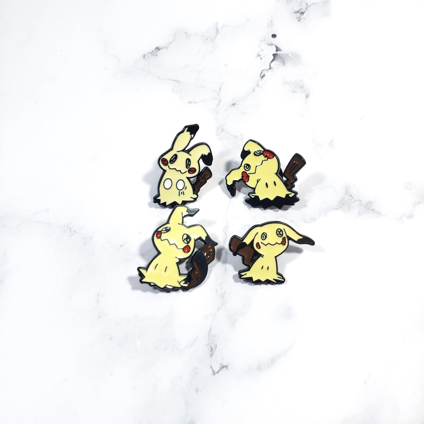 Pin Mimikyu -Pokemón-