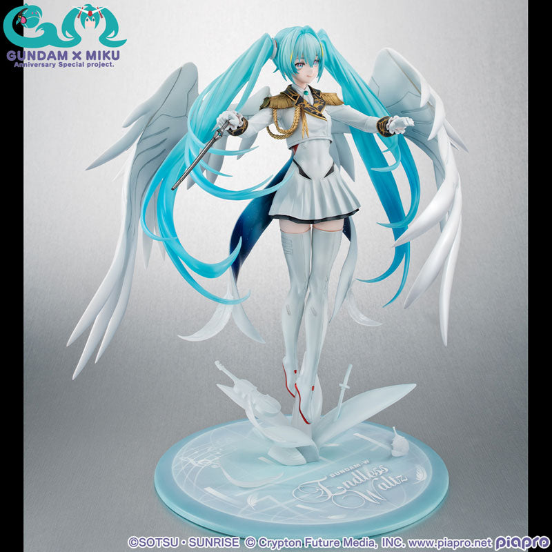 [Preventa] Hatsune Miku × Wing Gundam Zero EW 1/7 Ver.