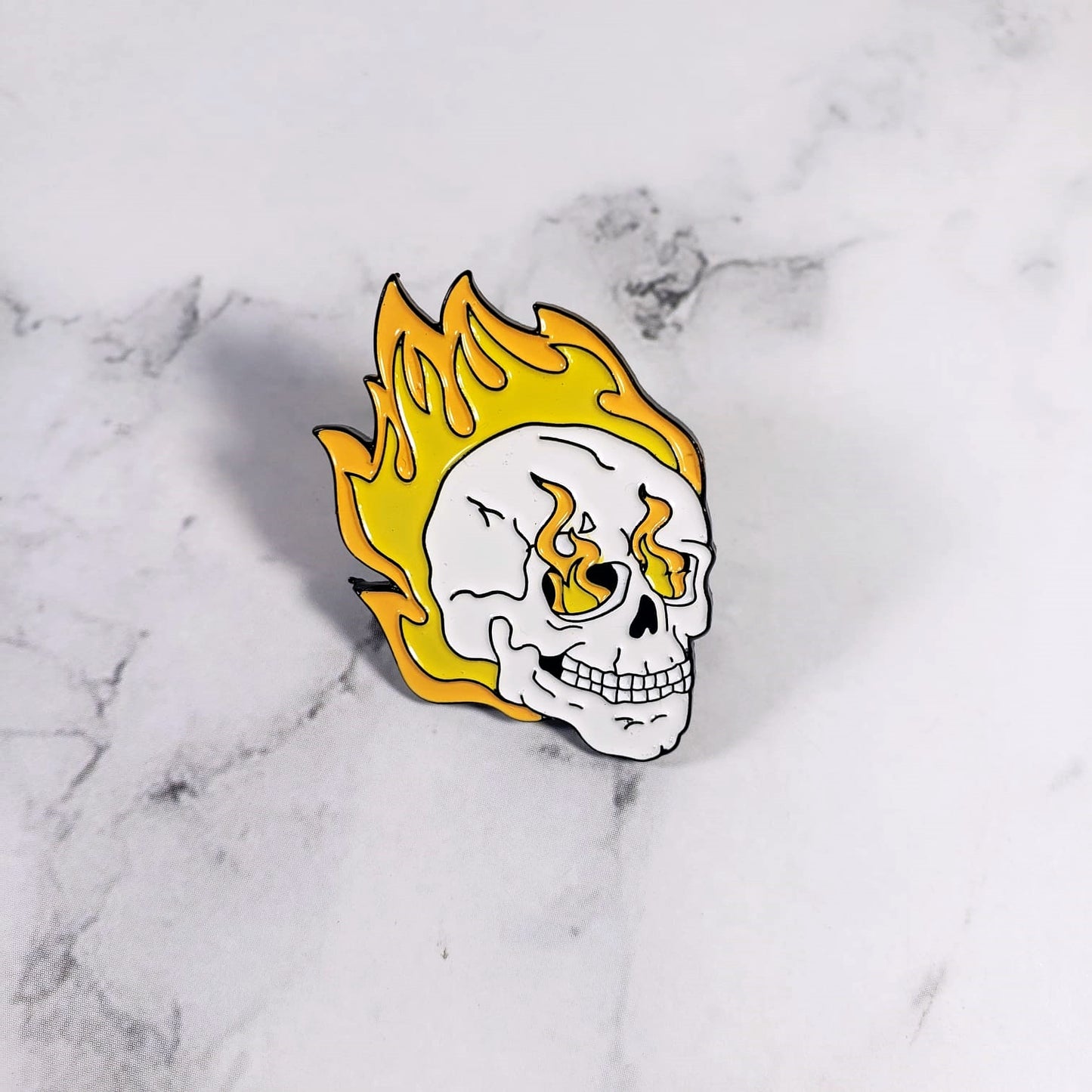 Pin Skull Fire
